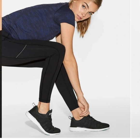 lululemon athletica Pants - •Lululemon Speed Up Full-on luxstreme brushed 28 inch•